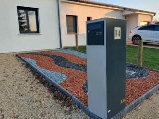 muret technique habillage coffret électrique extérieur maison individuelle Charente maritime