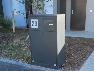 habillage coffret électrique extérieur lotissement NEXITY 67118 GEISPOLSHEIM