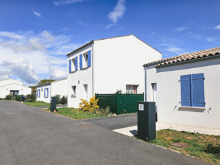 muret technique en prefabrique autour de coffre edf lotissement P2I 17220 Salles sur Mer